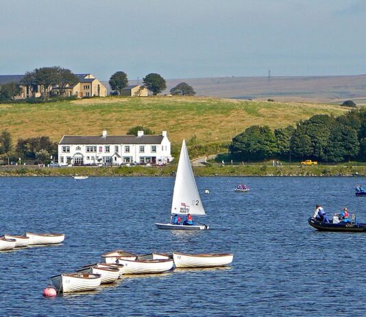История рукотворного озера Холлингворт